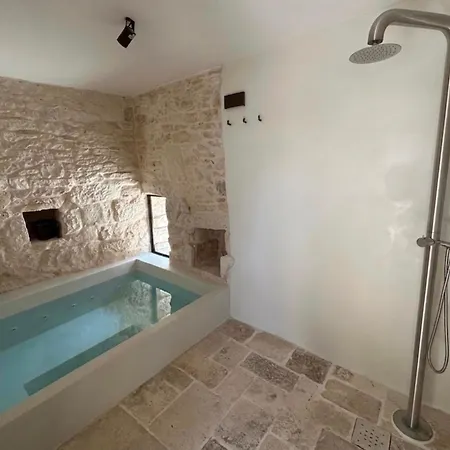 Trullo Le Мартина-Франка