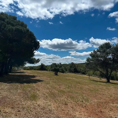 Trullo Le *